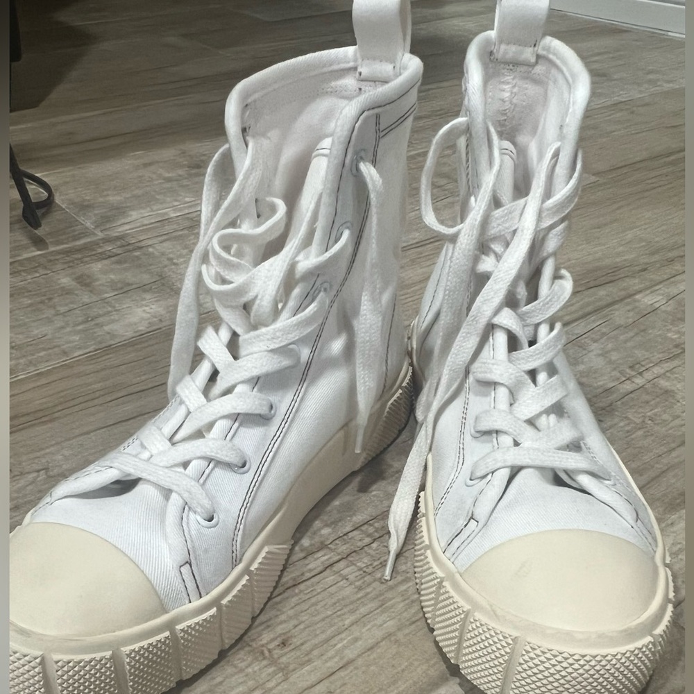 ZARA white hight tops